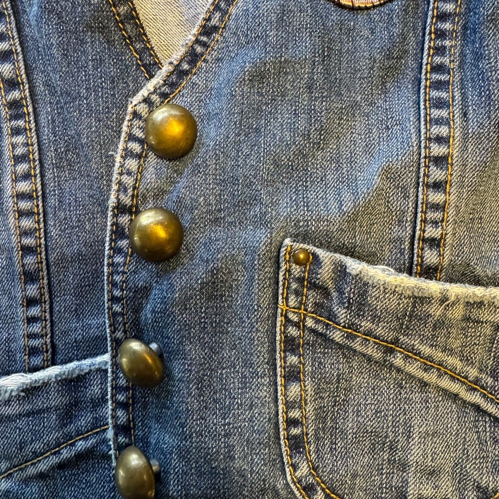 Vintage denim battle vest with Motörhead back patch - Picture 10 of 15